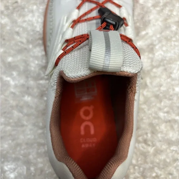 On CloudAway Running Shoe - Picture 5 of 10